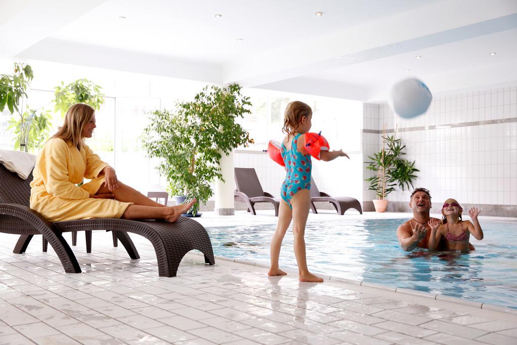 Sonnenhotel Fuerstenbauer 보덴마이스 외부 사진