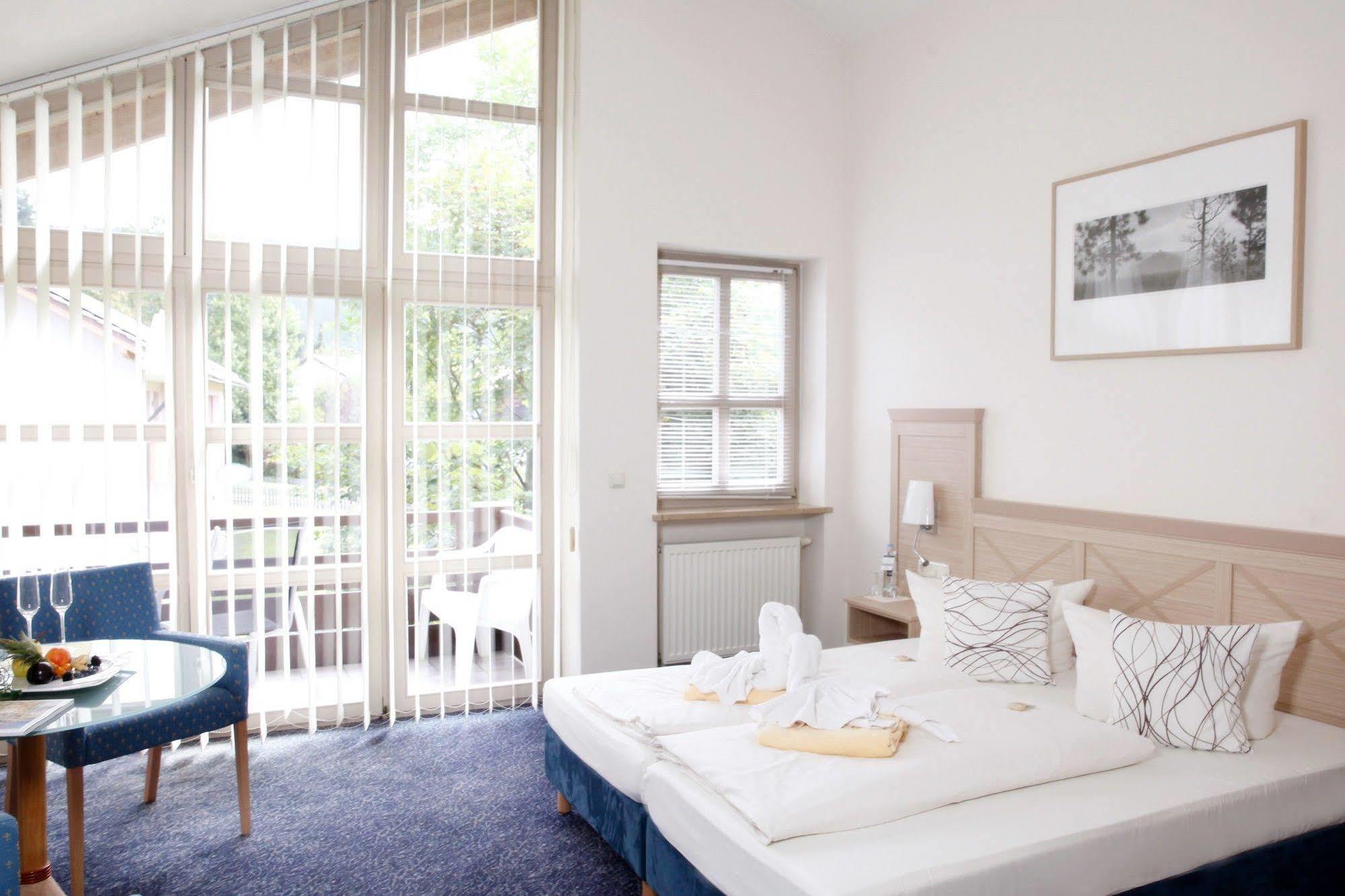 Sonnenhotel Fuerstenbauer 보덴마이스 외부 사진